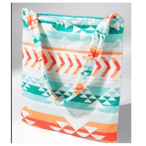 New Boho Monstera Bag Convertible Beach Towel - Picture 4 of 7